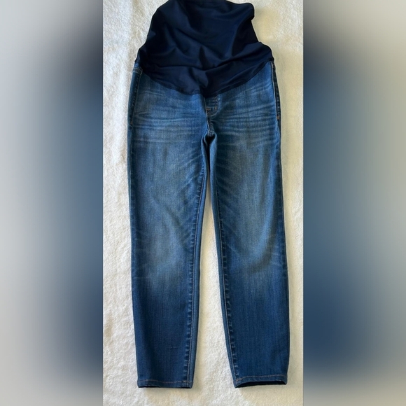 Madewell High-Rise Over-the-Belly Skinny Jeans - Picture 3 of 13